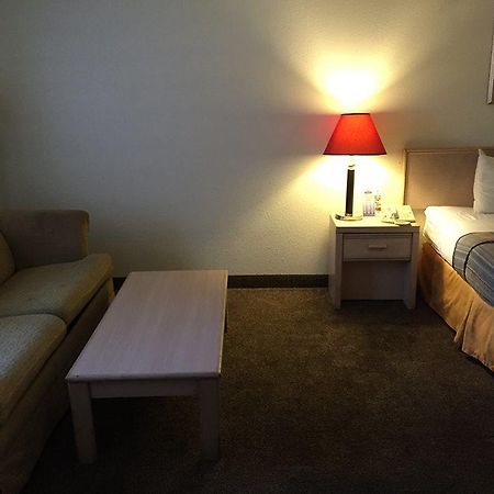 Amco Hotel & Suites- Fort Hood Killeen Extérieur photo